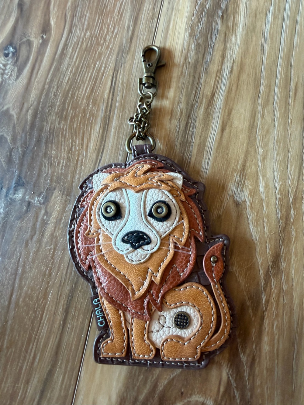 Chala Leather Lion Face Keychain Charm in Tan & Cream